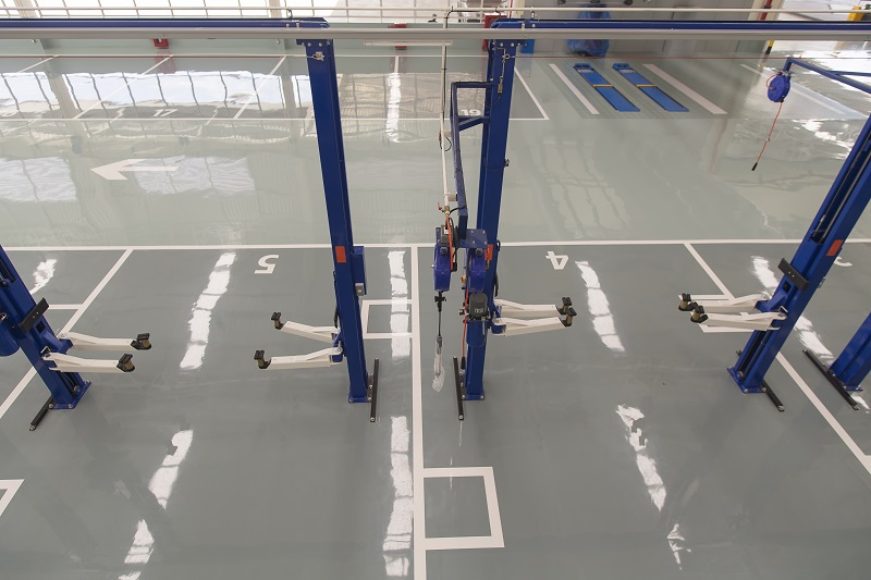 Beautiful and shiny epoxy coated floor 